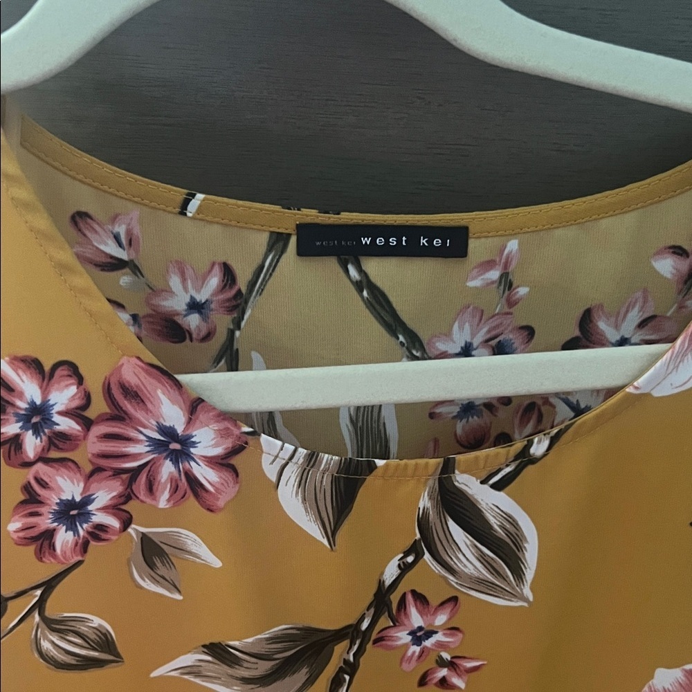 Nine West Mustard Floral Blouse - Picture 2 of 4